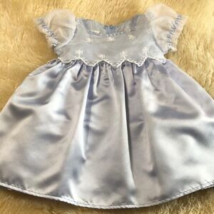 Adorable little girls dress size 18 Months